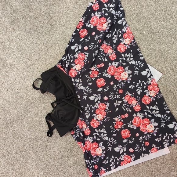 Bathing Suit Top - Picture 6 of 7